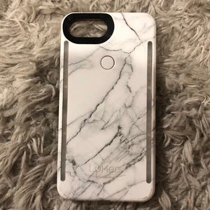 White marble iPhone 8+ LuMee case